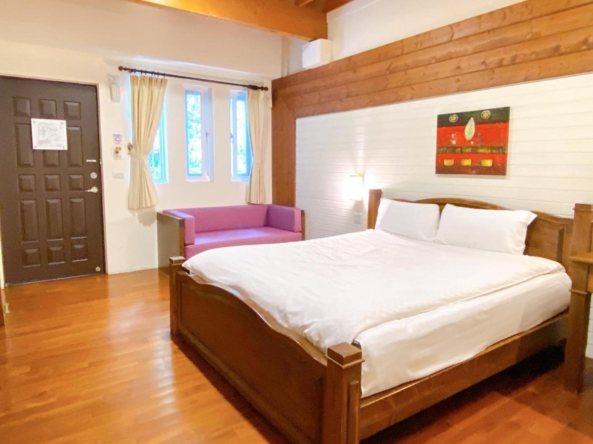 Ailiga Travel Villa Renai Rum bild