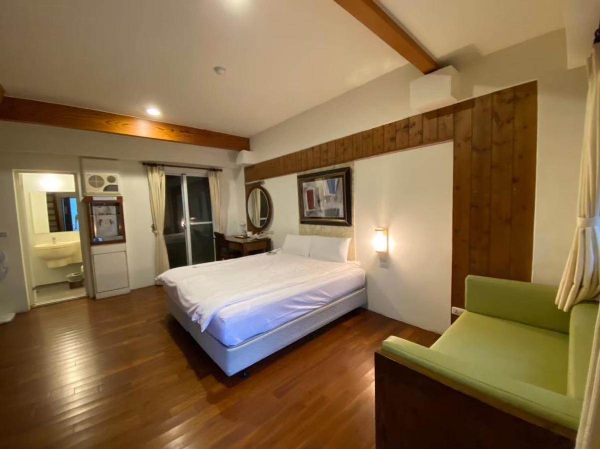 Ailiga Travel Villa Renai Exteriör bild